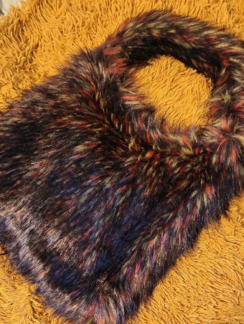 Source Unknown Multi-Color Faux Fur Shoulder Bag - Picture 5 of 7
